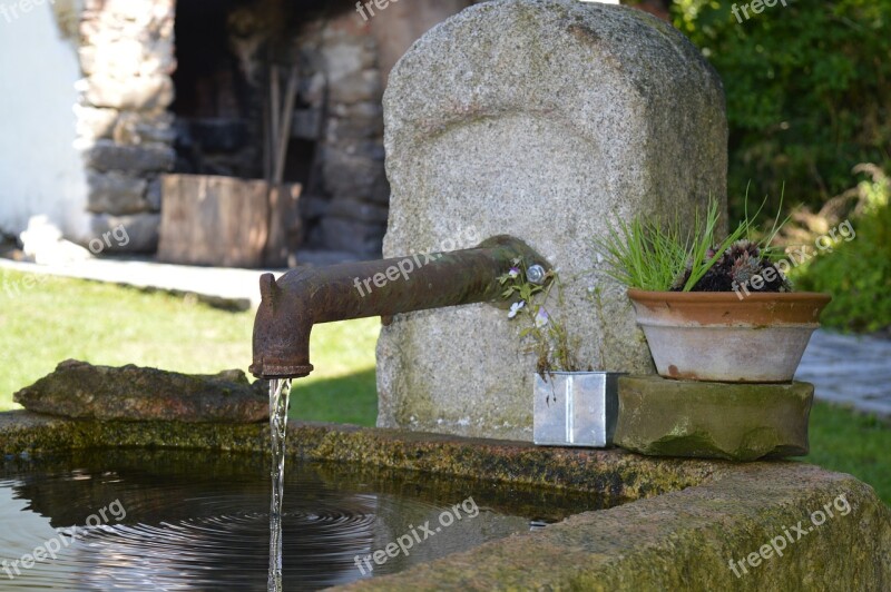 Water Fountain Trough Flow Stone Fountain