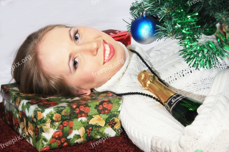 Girl New Year's Eve Champagne Person Christmas Tree