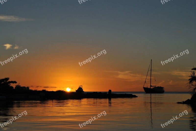 Sunset Caribbean Sea Yacht Beach