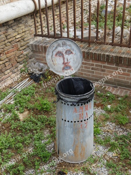 Street Art Trash Can Street Urban Artistic