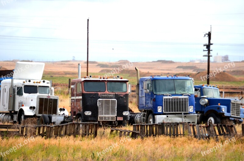 Vintage Truck Junkyard American Free Photos