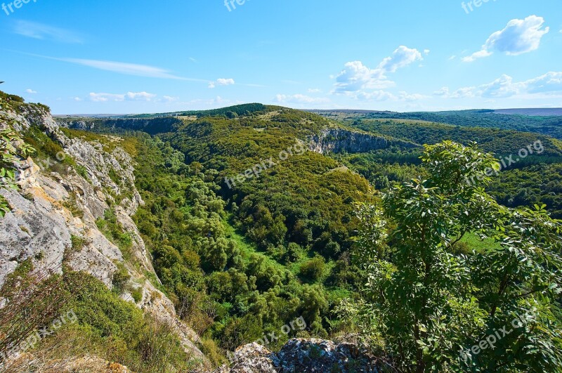 Risenski Lom Natural Park Orlova Chuka Monument Rocks