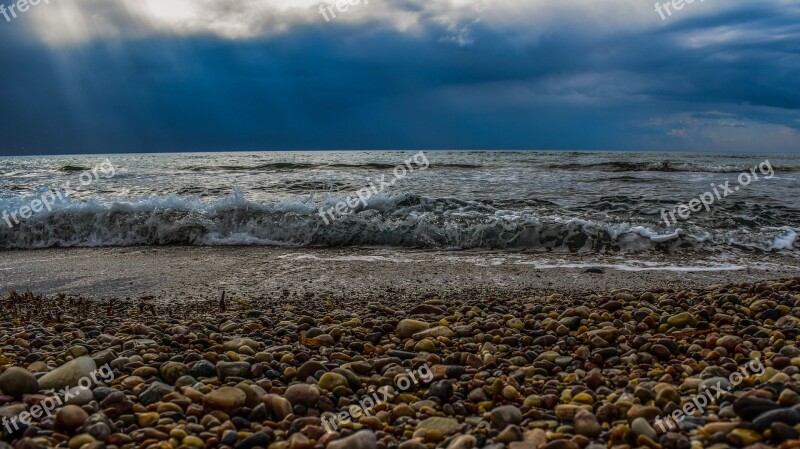 Sea Pebbles Pebble Beach Sunlight Sunbeam