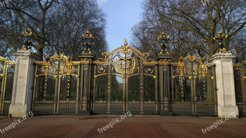 Gates Green Park London England Uk