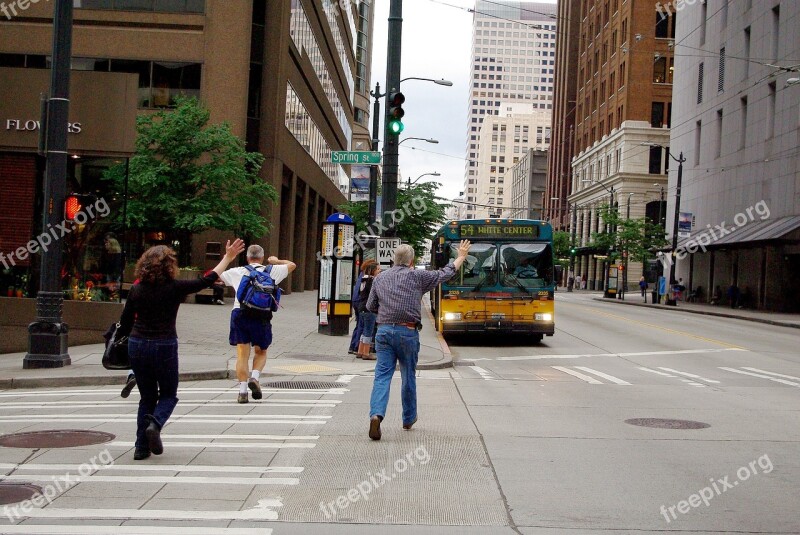 Running Bus Seattle Late Stopping