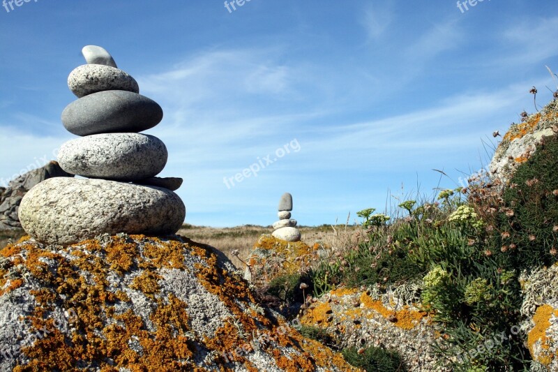 France Brittany Finistère Pierre Zen