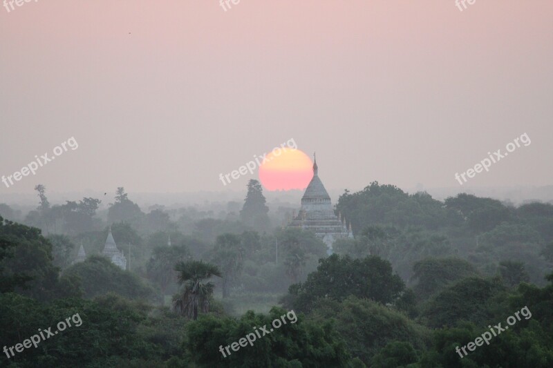 Bagan Temple Level Sunrise Mood Morgenstimmung