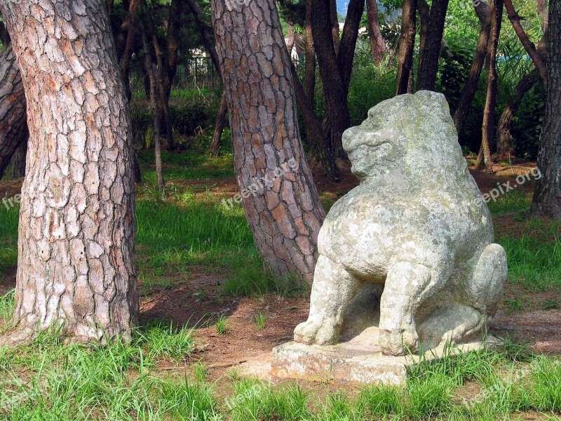 Gwaereung Stone Statue Korea Racing Tomb