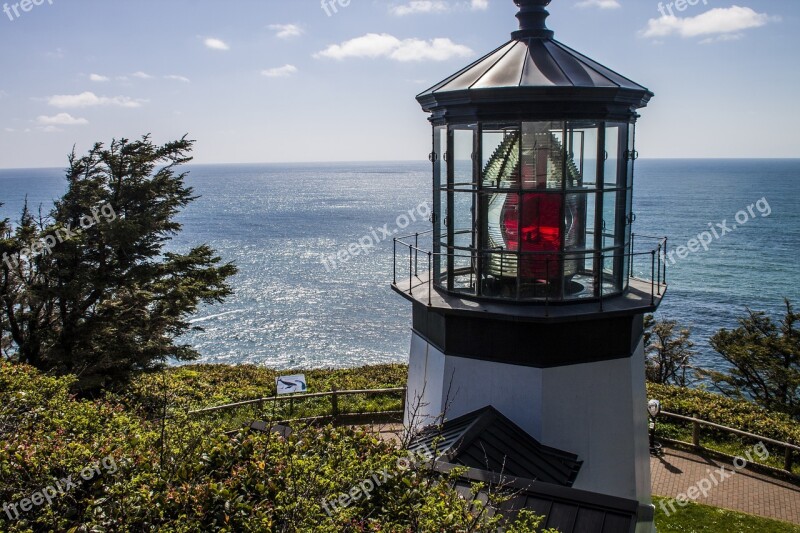 Cape Mears Lighthouse Pacific Northwest Oregon