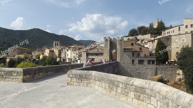 Besalú Catalonia People Europe Tourism