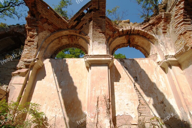 The Ruins Of The Church Shading Building Devastation