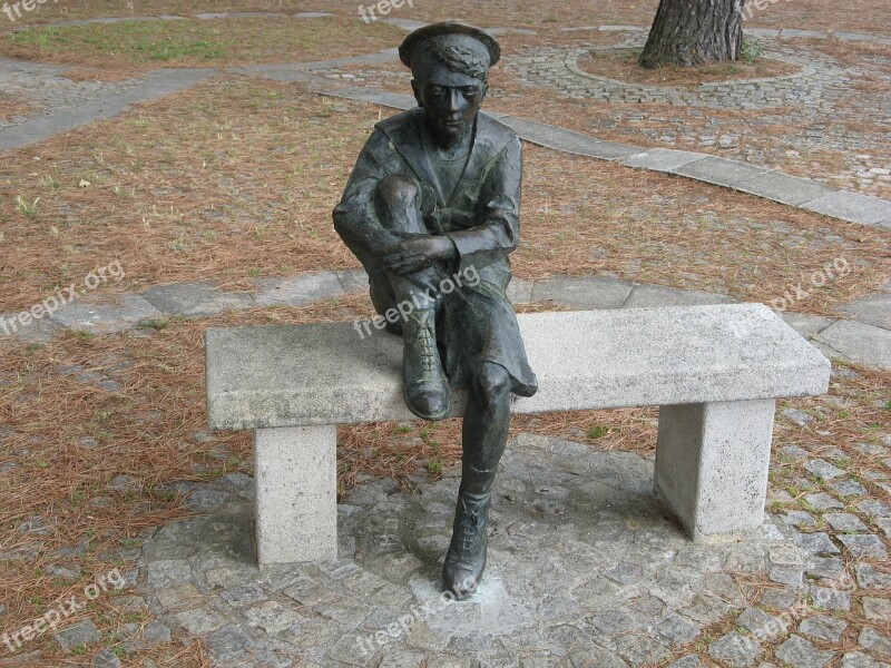 Statue Of Jules Verne Nantes France Free Photos