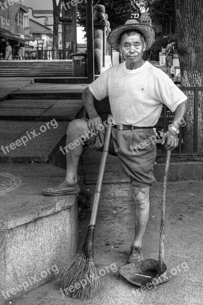 Man China Broom Clean Street