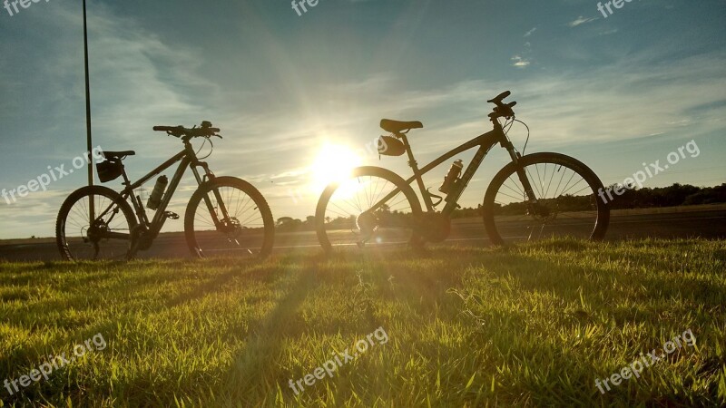 Bicycles By Sunsets Sol Horizon Ride