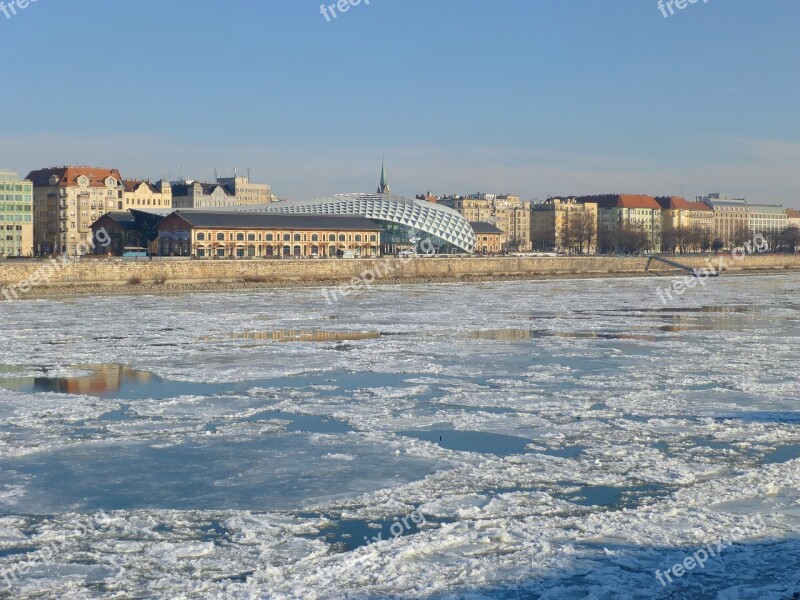 Budapest Hungary Danube Ice Winter