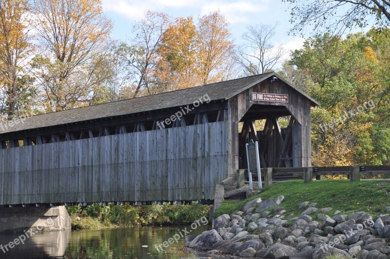 Covered Bridge River Water Bridge Nature