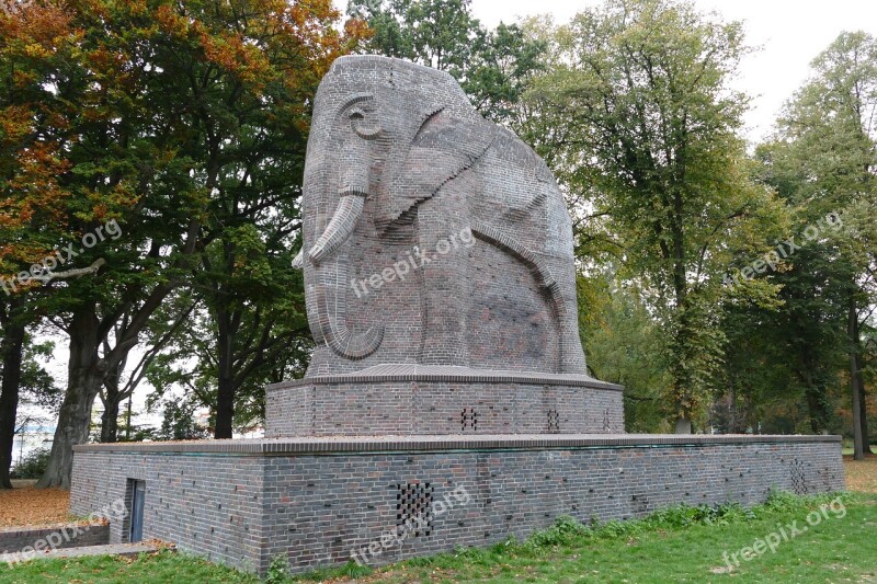 Bremen Monument Park Sculpture Colony