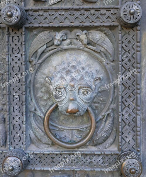 Bremen Dom Relief Image Doorknocker