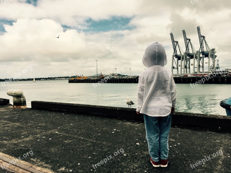 New Zealand Auckland Girls Child Port