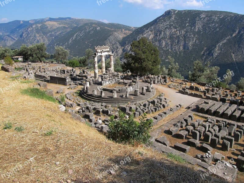 The Antique Temple The Ruins Of The Delphi Mountains Stones