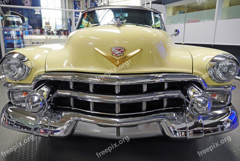 Cadillac Front Fascia Hood Powerful Grille