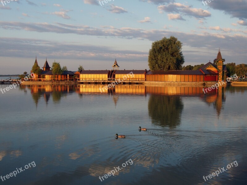 Lake Balaton Keszthely Beach Bath Water