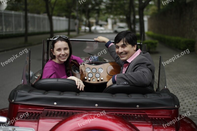 Old Timer Cabriolet Couple Just Married Love