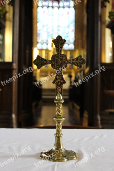 Cross Crucifix Church Cathedral Gold