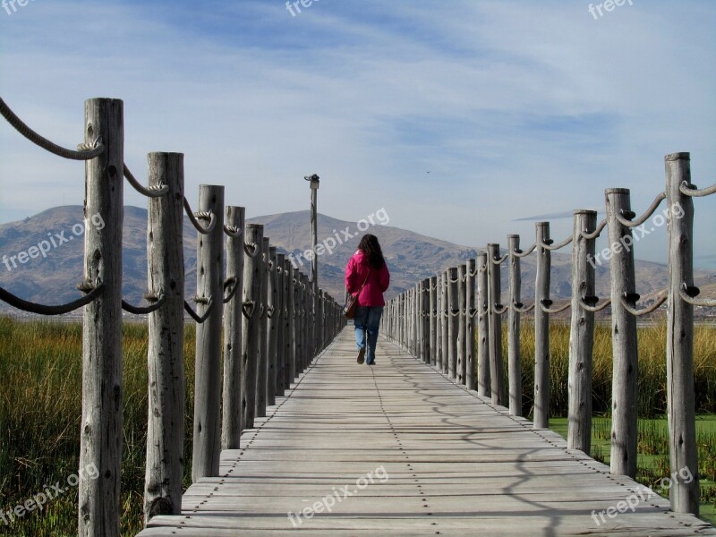 Gateway Path Nature Titicaca Walk