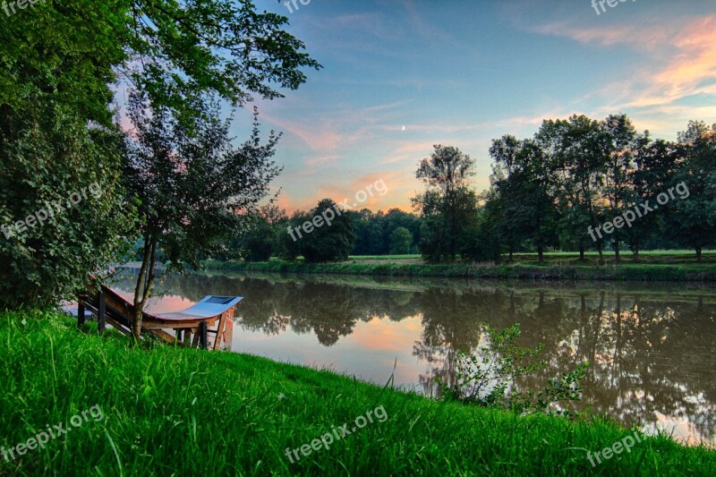 Marbach Neckar Ramp Bank Meadow