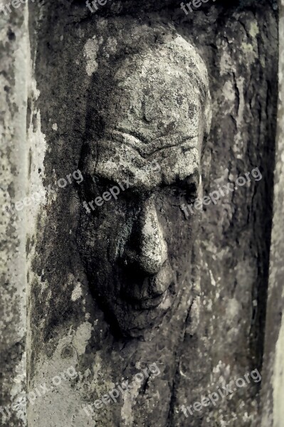 Face Grave Head Sculpture Cemetery