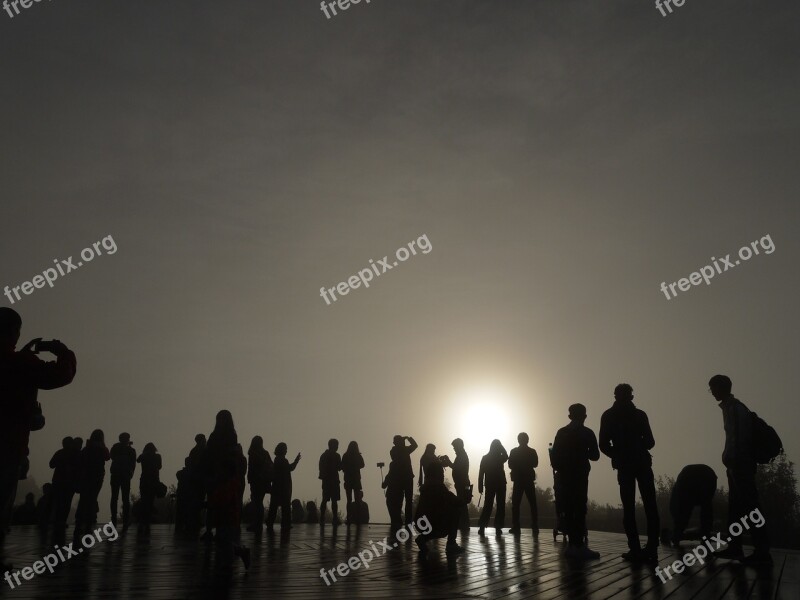 Sunrise The Crowd Backlighting People View Sun