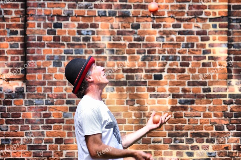 Juggler Brick Wall Acrobatic Catching