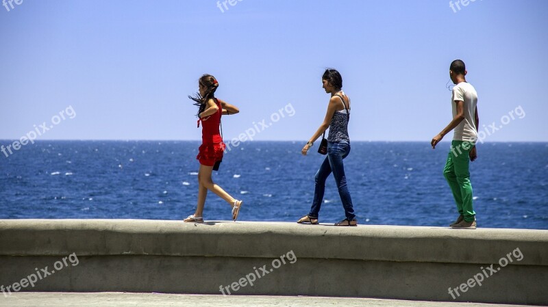 Cuba Havana Sea Malecòn Promenade