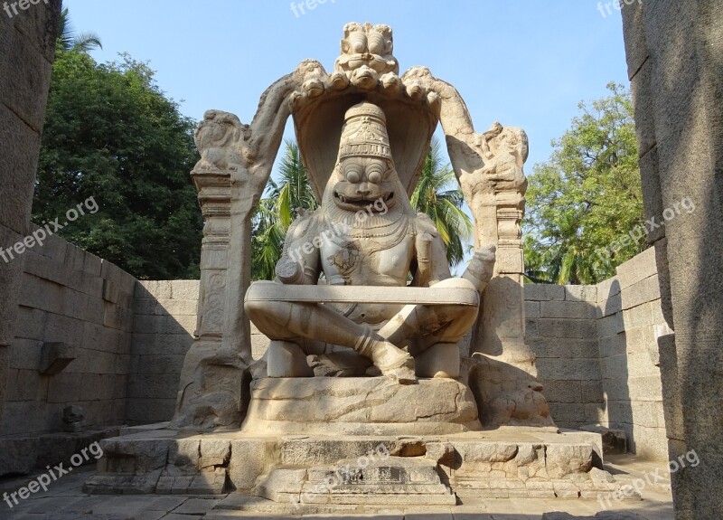 Narasimha Vigraha Ugra Narasimha Statue Sculpture Hampi