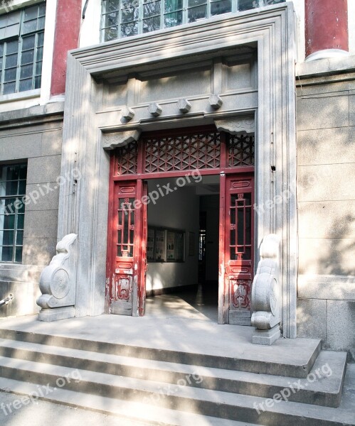 Door Building Chinese School University