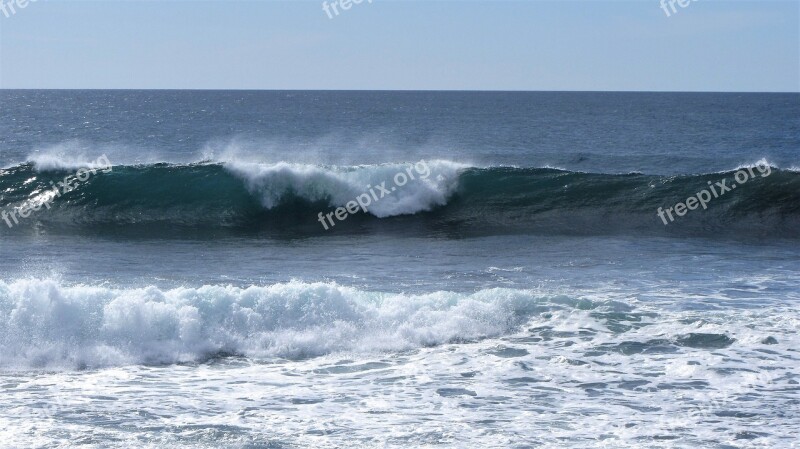 Golf Branding Billow Waves Beach