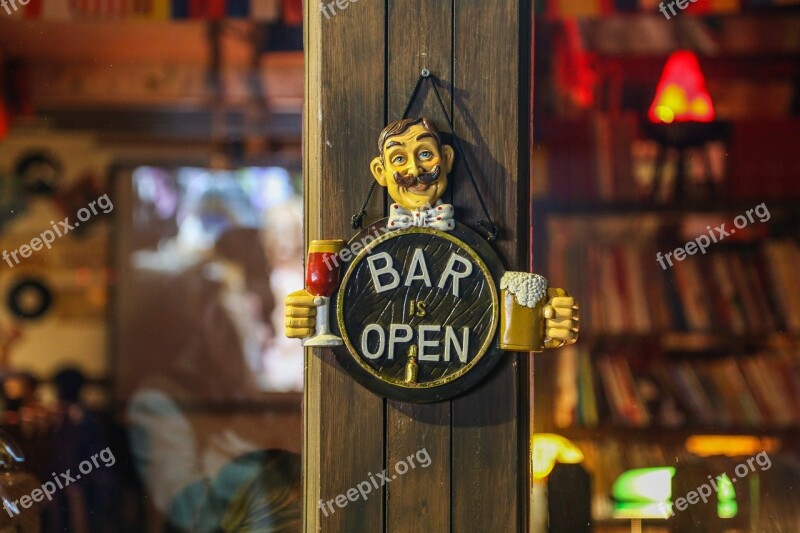 Nanluoguxiang Bar Welcome Open Sign Free Photos