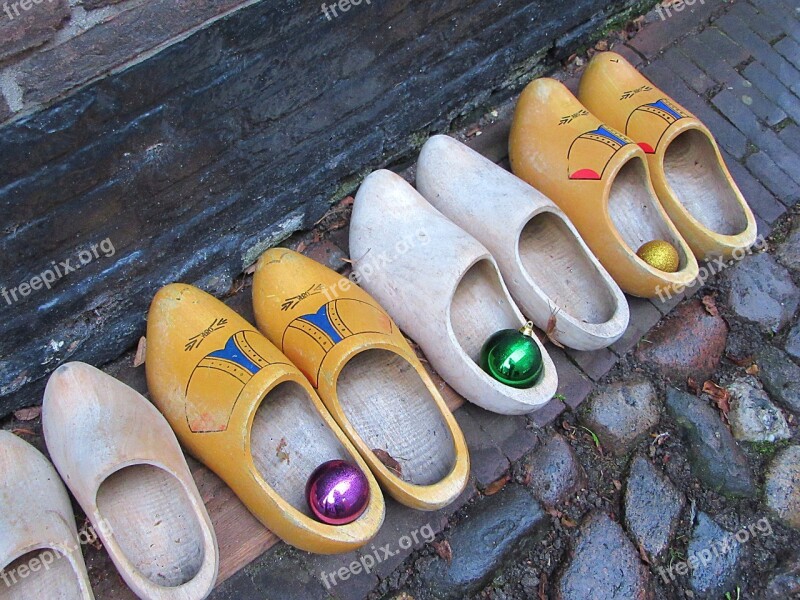 Clogs Wooden Shoes Footwear Christmas Bauble Row