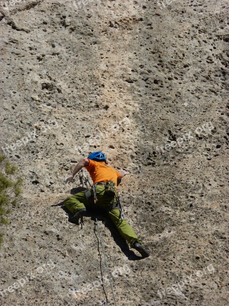 Escalation Climber Rock Montsant Margalef