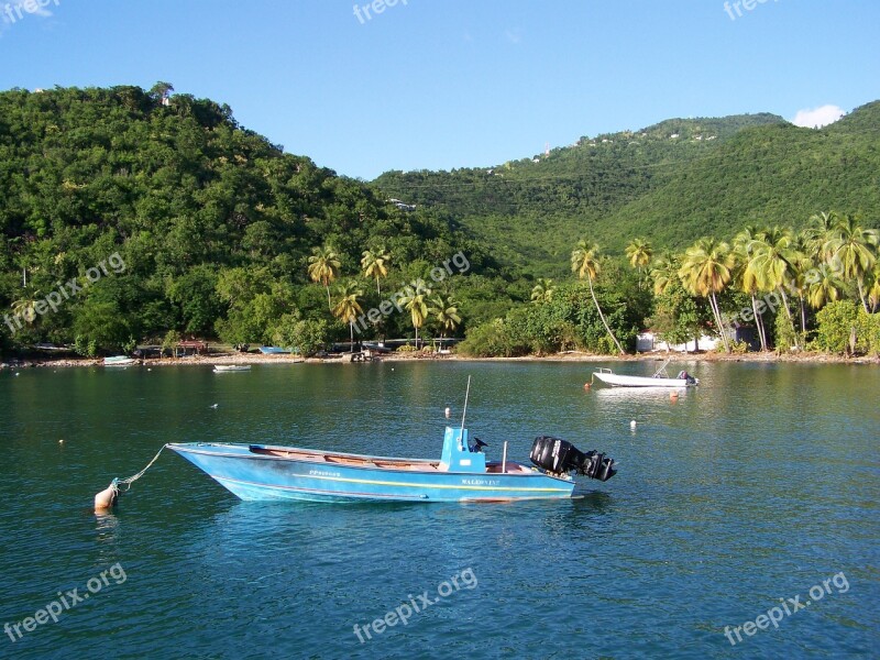 Guadeloupe Boiling Cove Boat Island Exotic