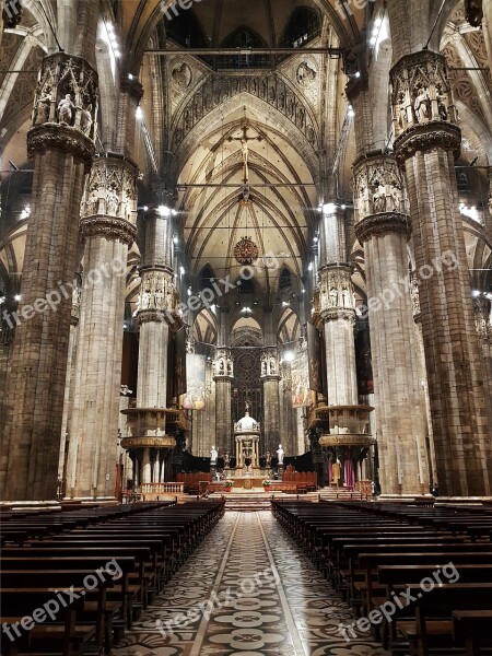 Italy Milan Cathedral Duomo Nave