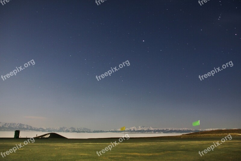 In Xinjiang Sailimu Lake Prairie Snow Mountain Stars