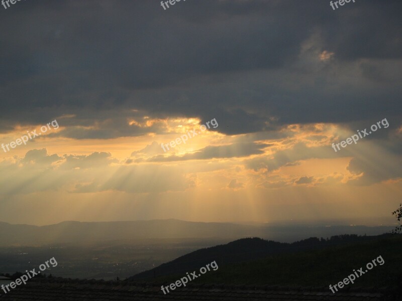 Clouds Light Beam Mountains Lighting Nature