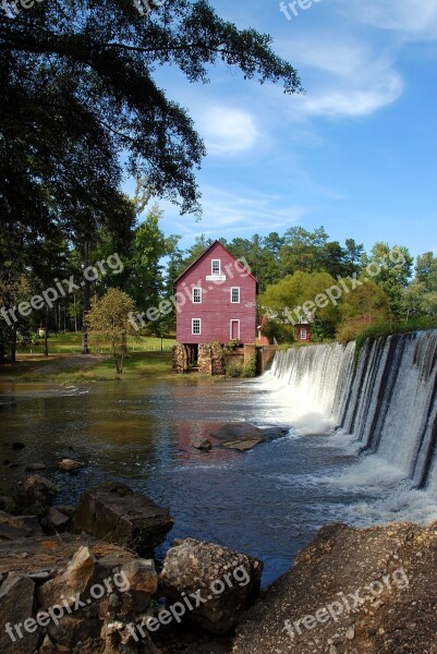 Starr's Mill Georgia Usa Nature Building