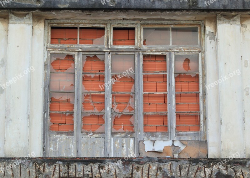 Portugal Window Broken Glass Trafaria