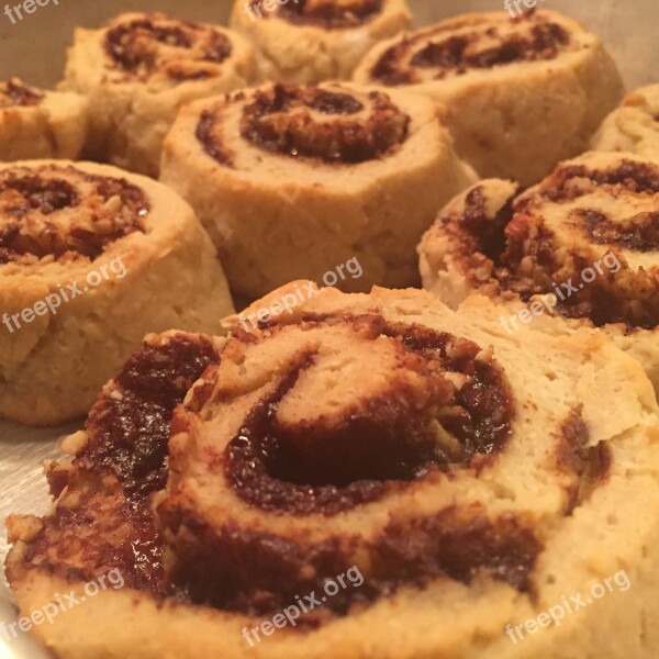 Desert Cinnamon Rolls Bakery Breakfast Pastry