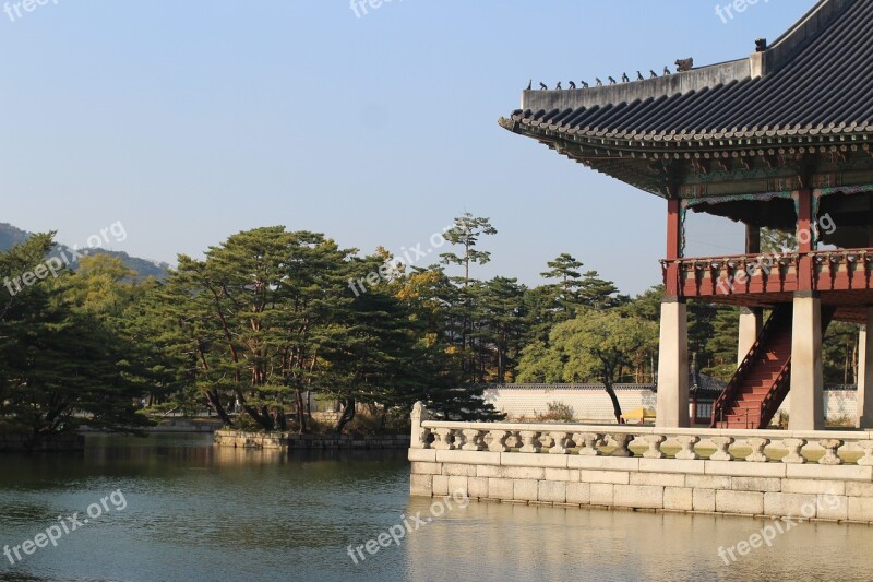 Republic Of Korea Forbidden City Autumn Gyeongbok Palace Insa Dong