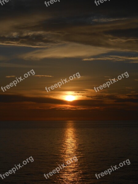 Sunset Belize Ocean Cruising Clouds