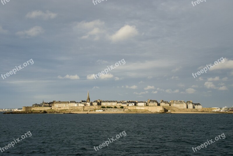 St Malo Brittany Pirates Curtain Wall English Channel